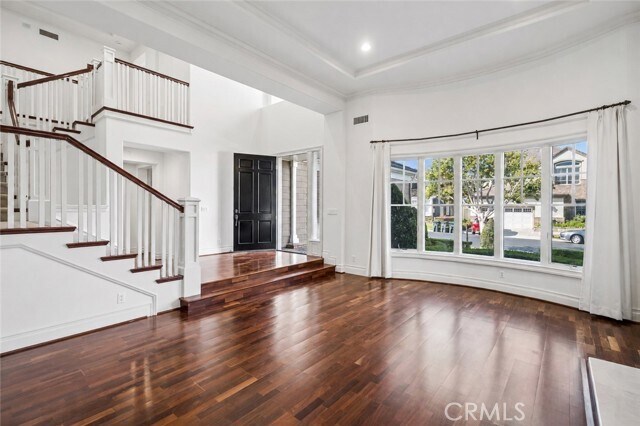 Building Photo - 15 Jupiter Hills Dr