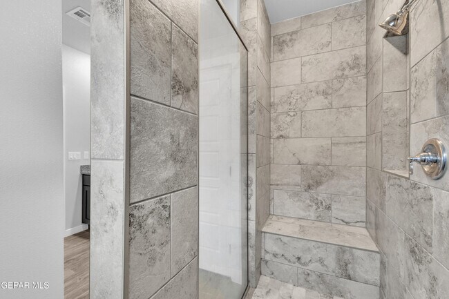 Building Photo - 11364 Santa Barbara