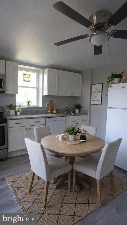 Building Photo - 716 Richey Ave