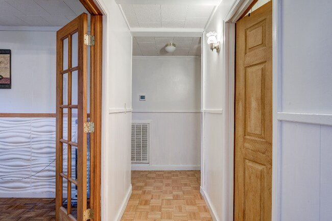 Building Photo - 2027 Katelyn Dr