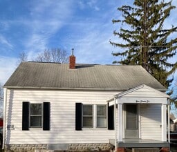 Building Photo - 976 Woodlawn Ave