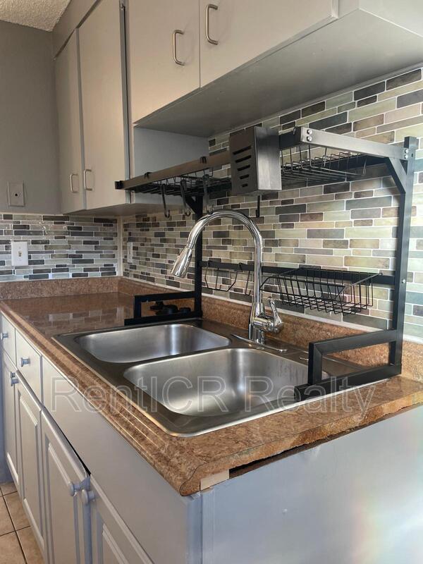 Building Photo - 445 2nd Ave