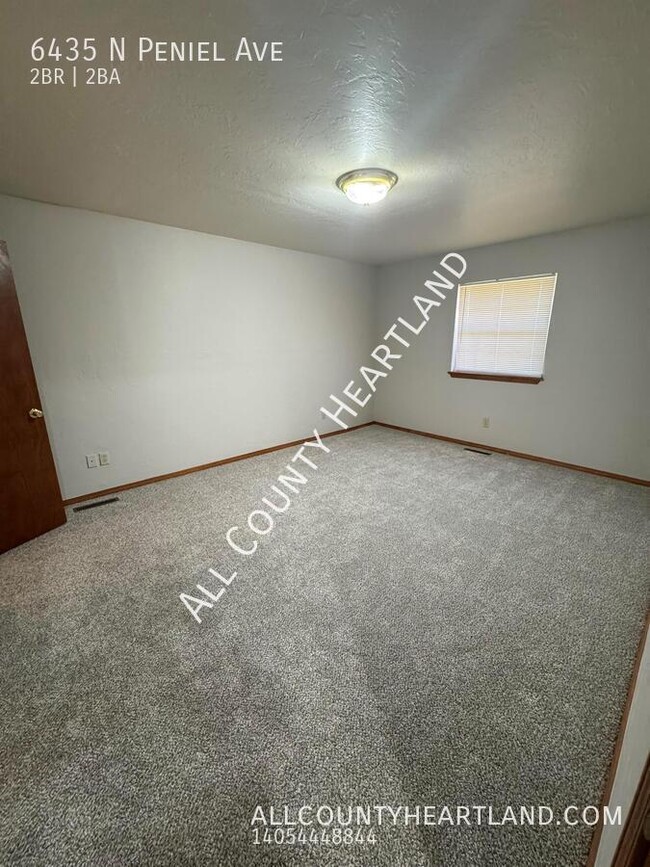 Building Photo - 2 bed 2 bath in North OKC!