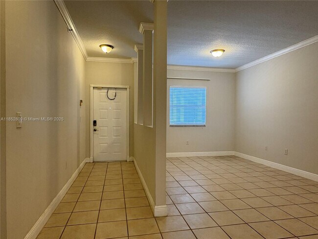 Building Photo - 10730 NW 66th St