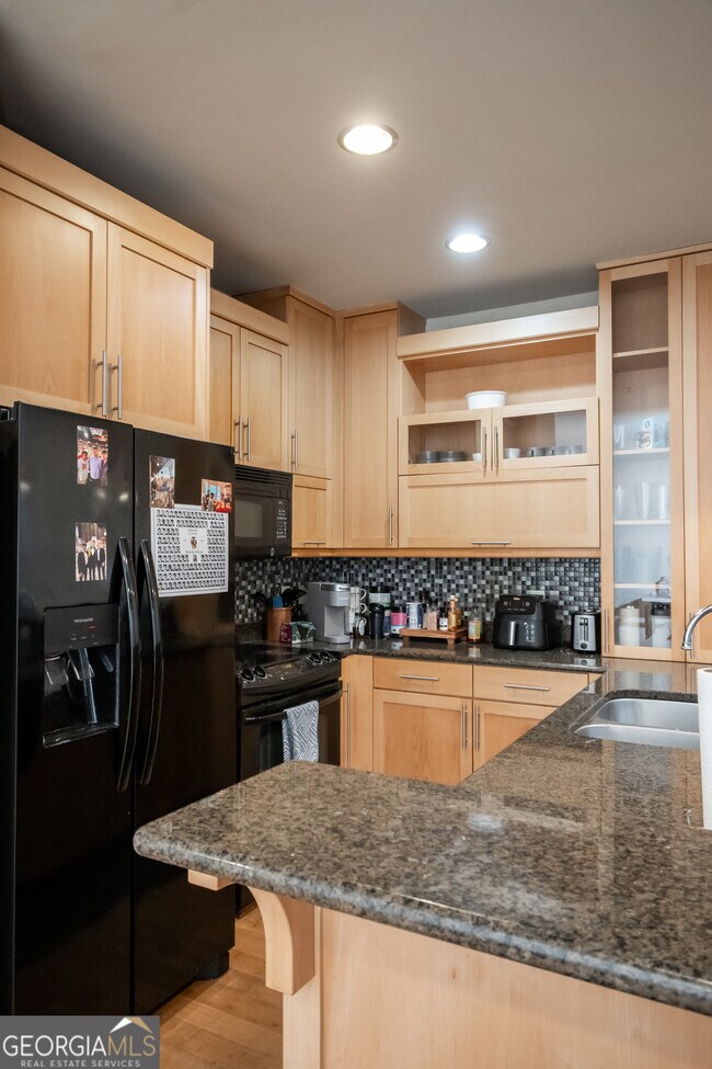 Building Photo - 118 Ruth Dr