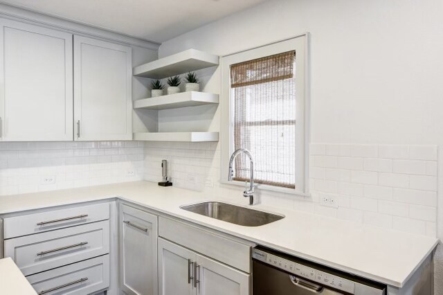 Building Photo - 5126 Monticello Ave