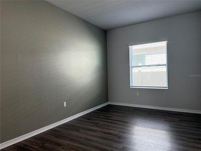 Building Photo - 2909 Deerberry Ln