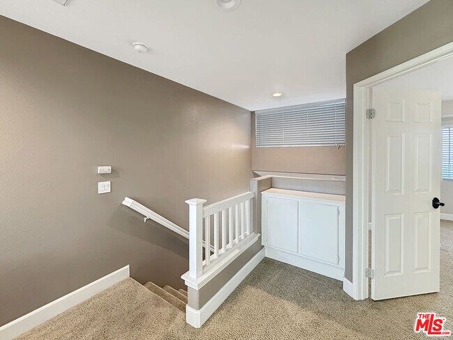 Building Photo - 27109 Teton Trail