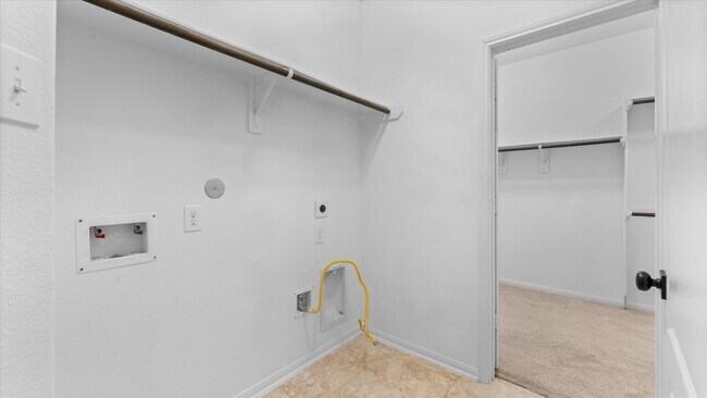 Building Photo - 14807 Diane Manor Ln