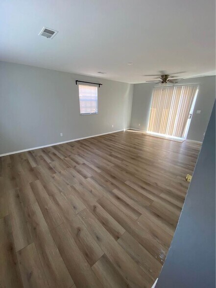 Building Photo - 101 Park Pl