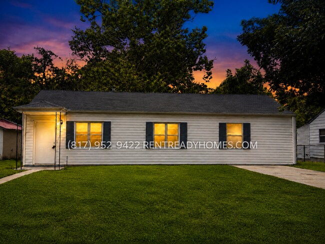Building Photo - 1381 Creel Ct