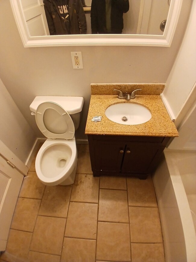 Building Photo - 1516 Price St