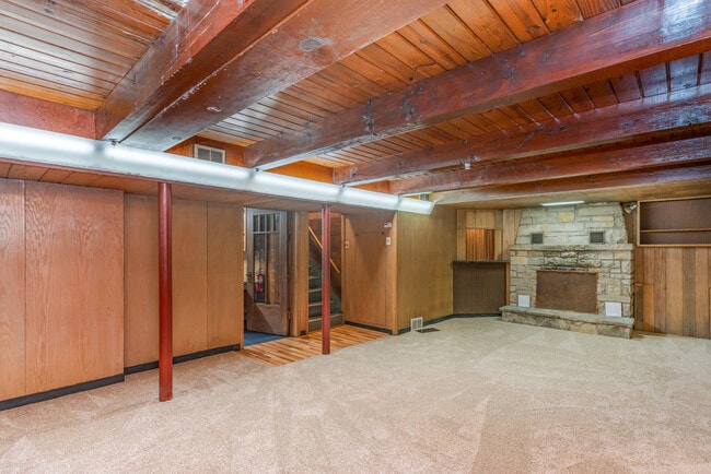 Building Photo - 110 Homestead Dr