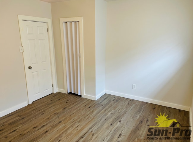 Building Photo - 708 Georgia St