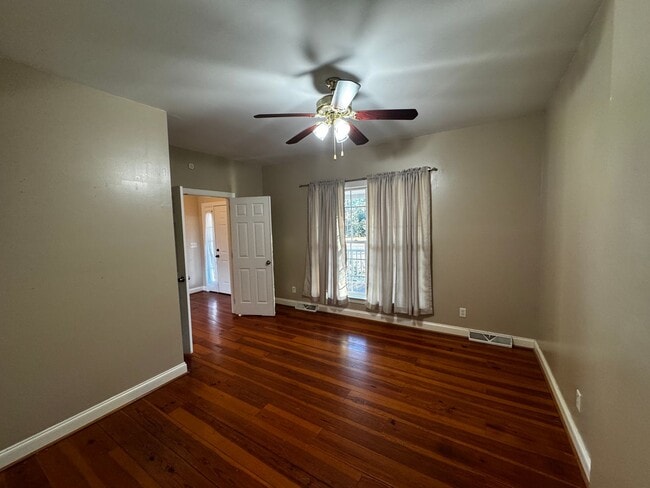 Building Photo - 1008 ACB - 3 bedrooms/2 baths rental in Batesburg, SC - $2250/month