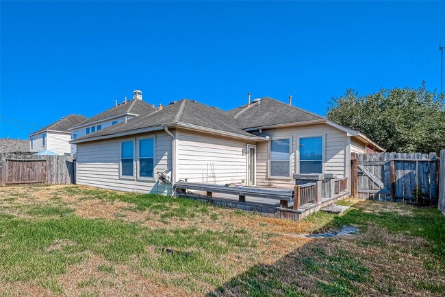 Building Photo - 3403 Sparta Dr