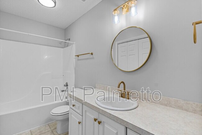 Building Photo - 156 Lanier Ave