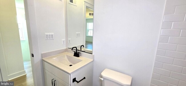 Building Photo - 1726 Blacksmith Wy