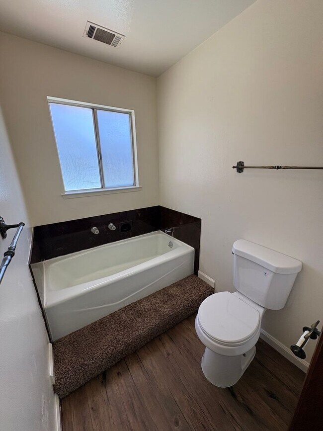 Building Photo - Old Style Charm home with pool Available Now!