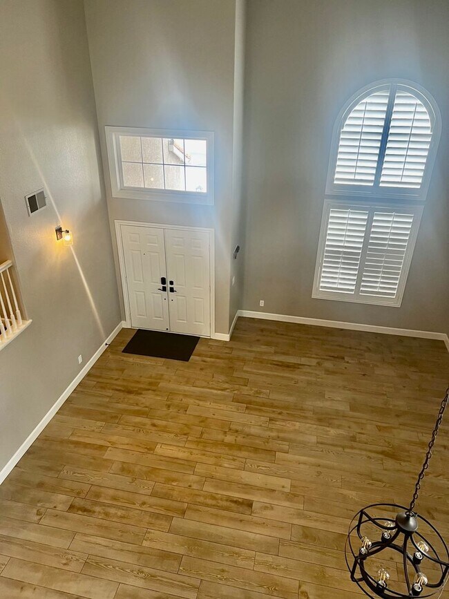Building Photo - Murrieta Entertainer’s Dream Home for Lease!