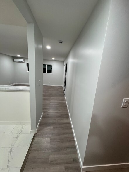 Building Photo - 5808 Tujunga Ave