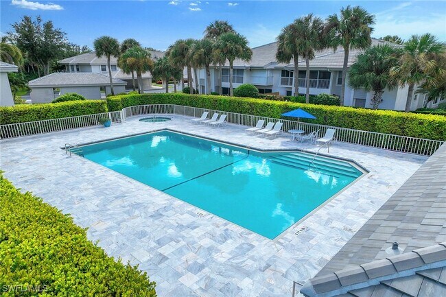 Building Photo - 4251 Lake Forest Dr