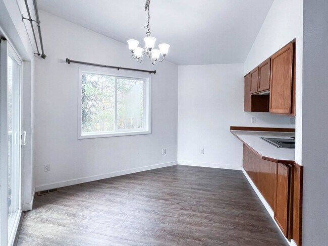 Building Photo - 3664 Mirage Cir