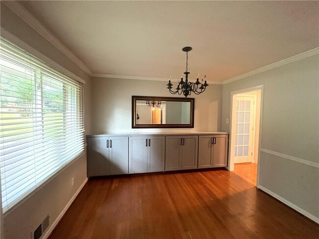 Building Photo - 2301 Echo Hills Cir NE