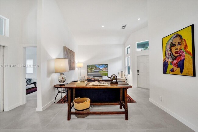 Building Photo - 648 Sand Creek Cir