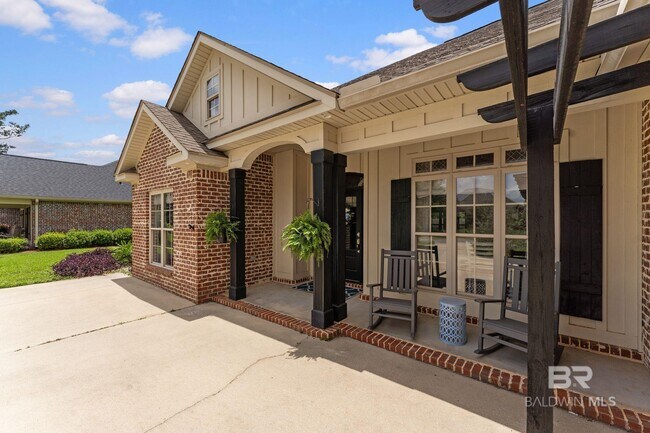 Building Photo - 25911 Tealwood Dr