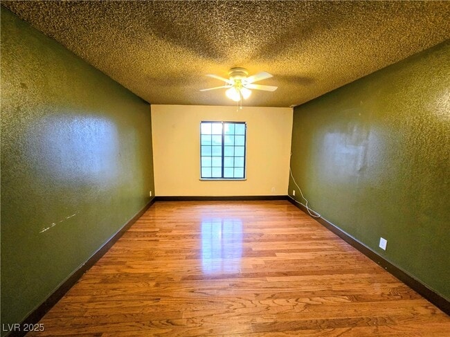 Building Photo - 3159 Tonyram Cir