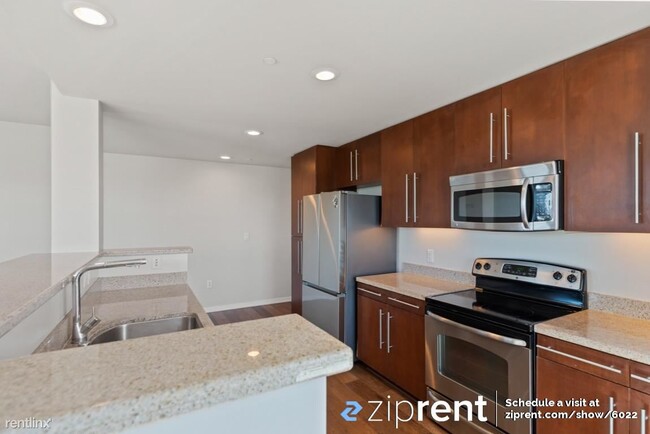 Building Photo - 2 br, 2 bath Condo - 1375 Lick Avenue, San...