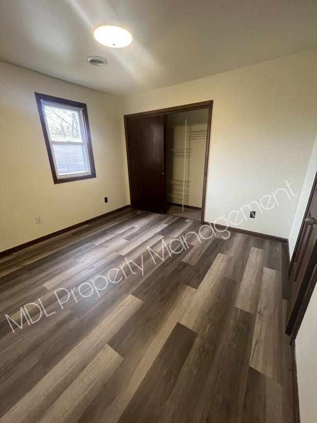 Building Photo - 917 Marsac St