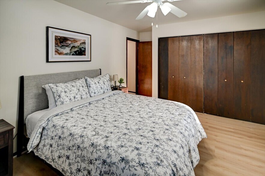 Building Photo - 7203 Fortune Dr