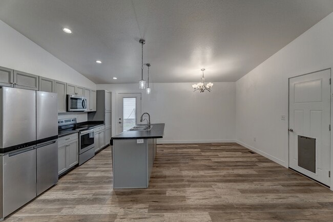 Building Photo - 5249 Coal Bank Dr