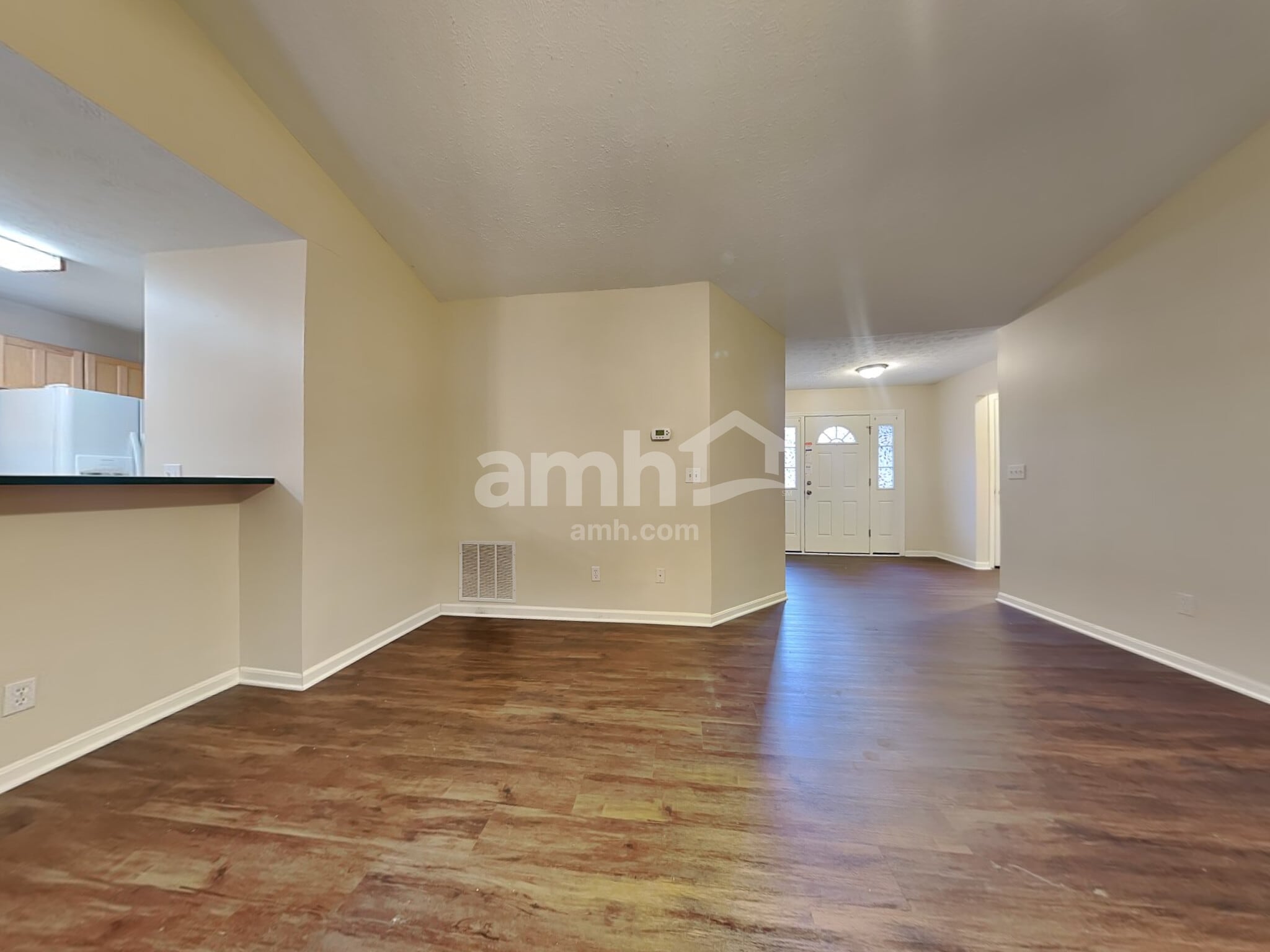 Building Photo - 682 Whippoorwill Dr