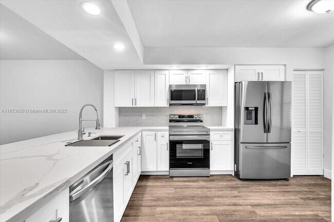 Building Photo - 1201 SW 128th Terrace