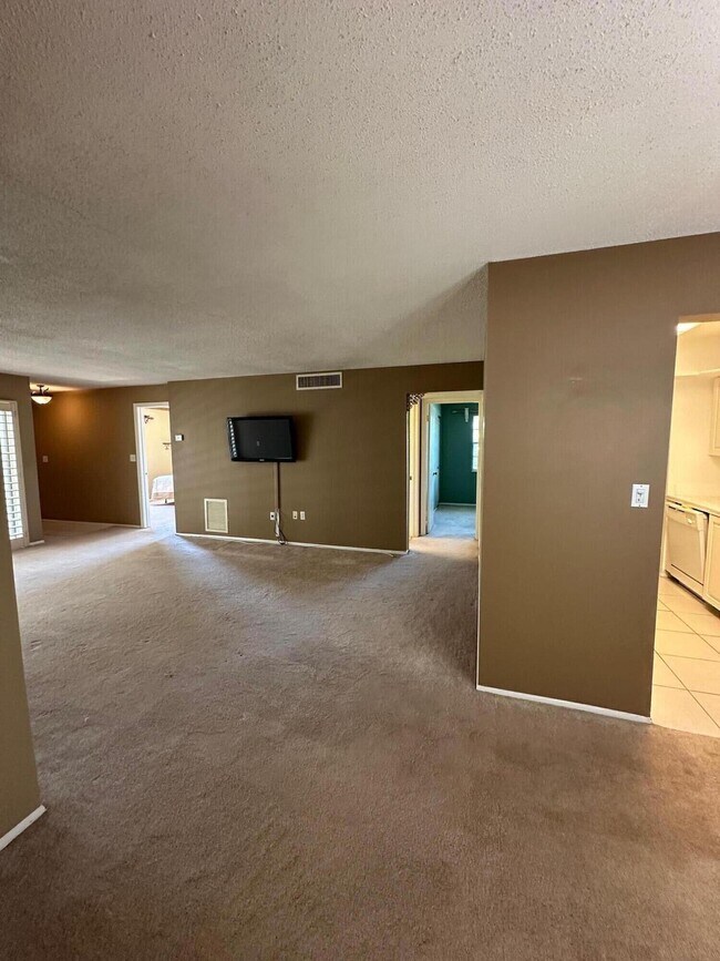 Building Photo - 12104 FL A1AAlt