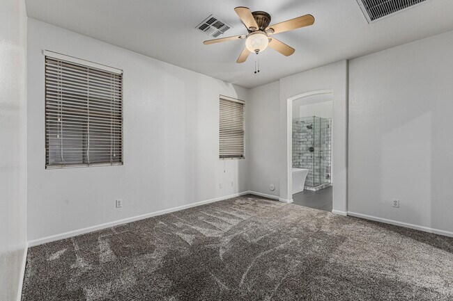 Building Photo - 20944 N 94th Ln