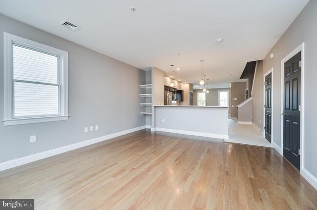 Building Photo - 1020 Penn St