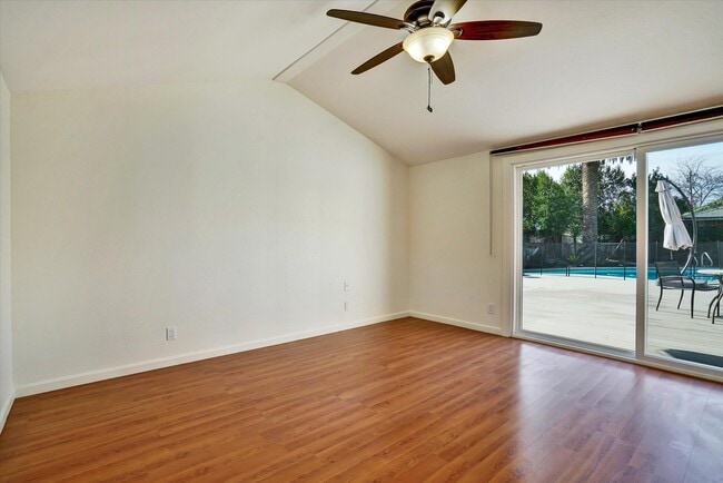 Building Photo - 1966 Westover Dr