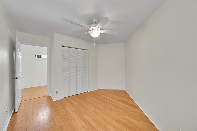 Building Photo - 6331 NW 58th Way