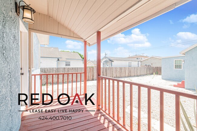 Building Photo - 3425 Walton Ave