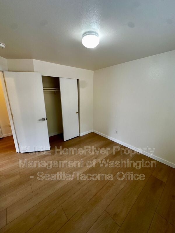 Building Photo - 23121 37th Ave E