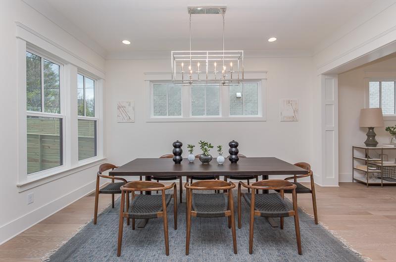 This photo is of a completed version of the same floor plan and same designer finishes - representative only. - 1945b Kimbark Dr