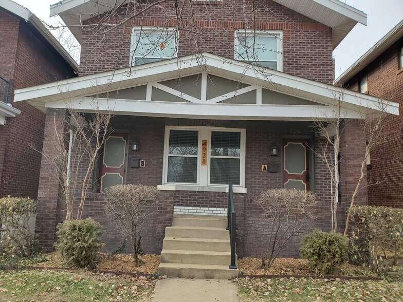 FRONT - 4938 Tholozan Ave