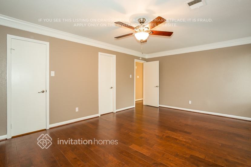 Building Photo - 22507 Red River Dr