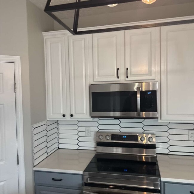 Building Photo - 2059 Matt Way