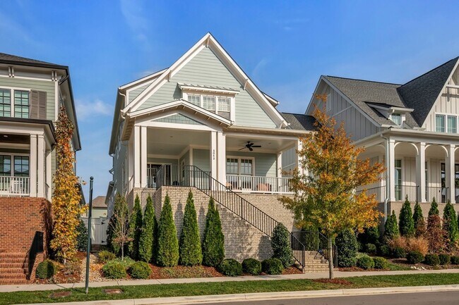 Building Photo - 5045 Kathryn Ave