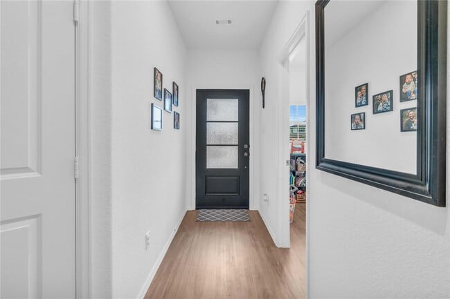 Building Photo - 6308 Astoria Pk Ln